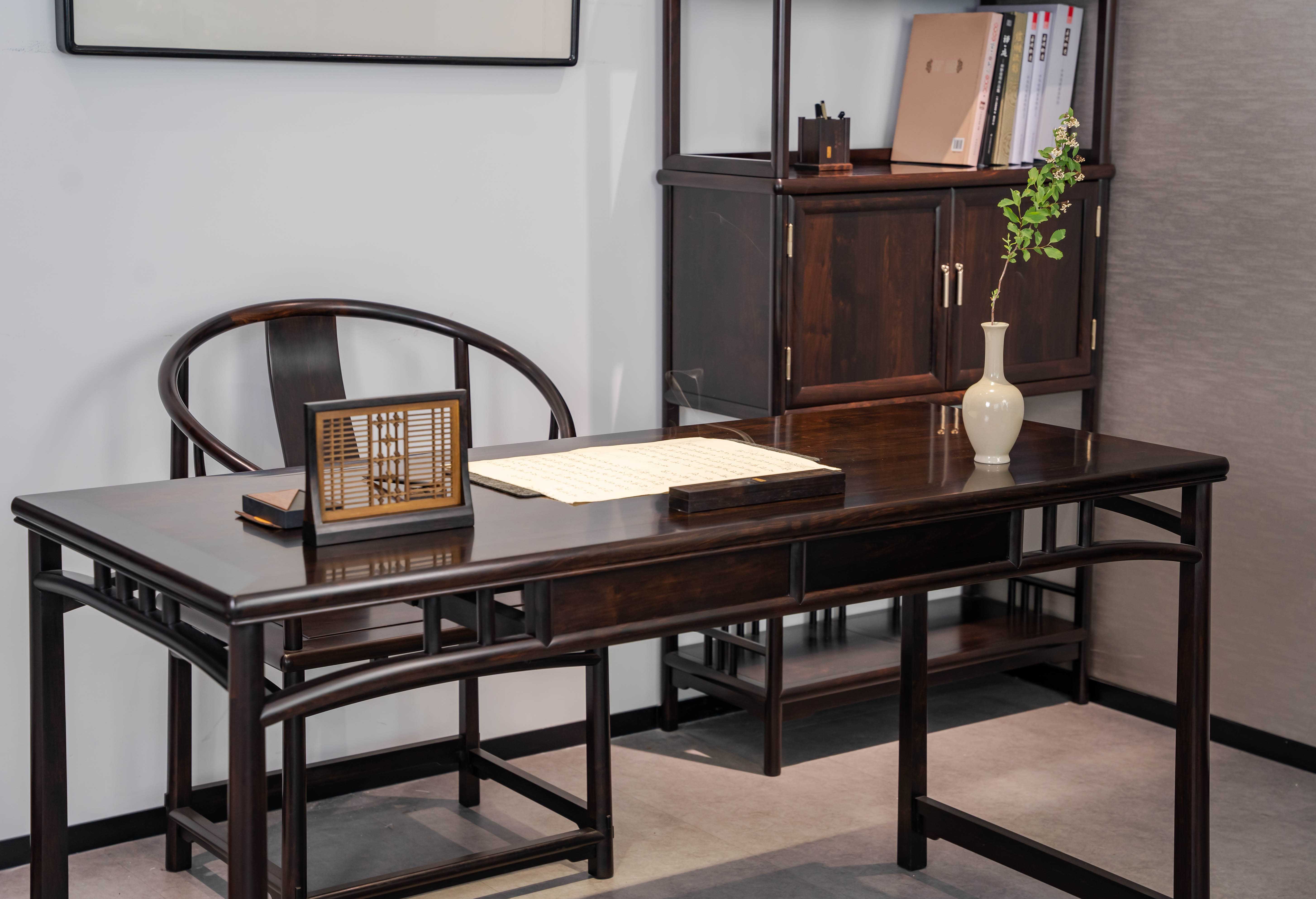紅木家具.jpg 紅木家具.jpg