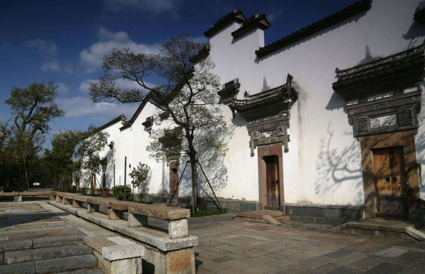 徽派建筑中的馬頭墻、門樓分別有什么特點 (2).png 徽派建筑中的馬頭墻、門樓分別有什么特點 (2).png