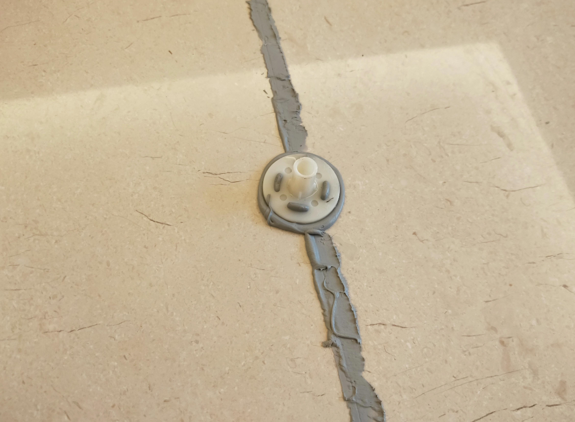 瓷磚脫落的原因大致分為三種:.png 瓷磚脫落的原因大致分為三種:.png