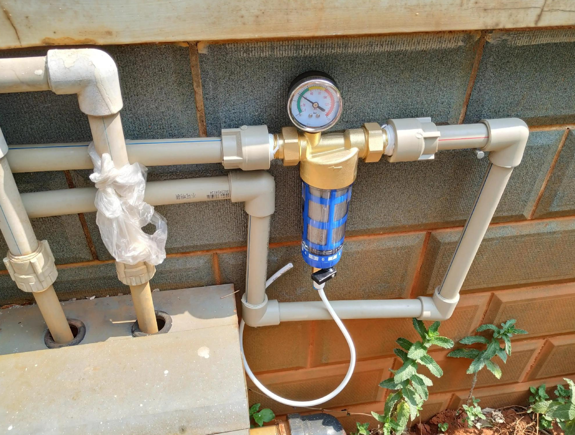 反沖洗前置水過濾器工作原理.png 反沖洗前置水過濾器工作原理.png