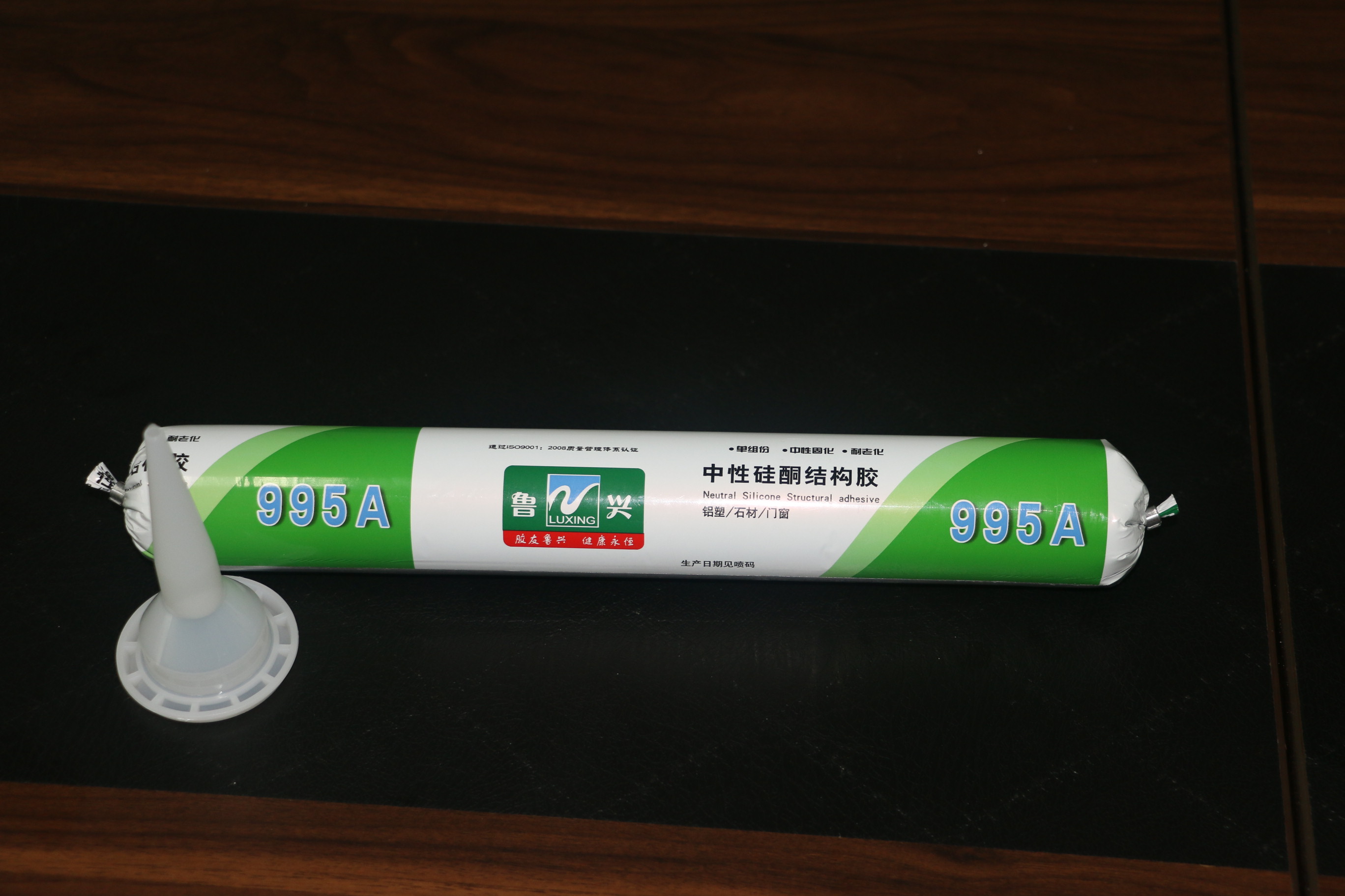 購買結(jié)構(gòu)膠的注意事項 .jpg 購買結(jié)構(gòu)膠的注意事項 .jpg