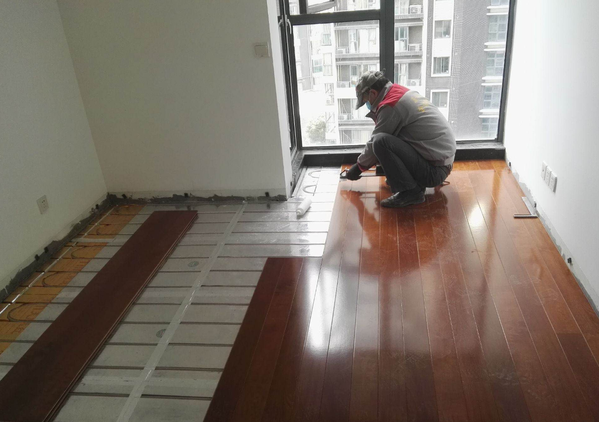 地暖用瓷磚和木地板的區別.png 地暖用瓷磚和木地板的區別.png